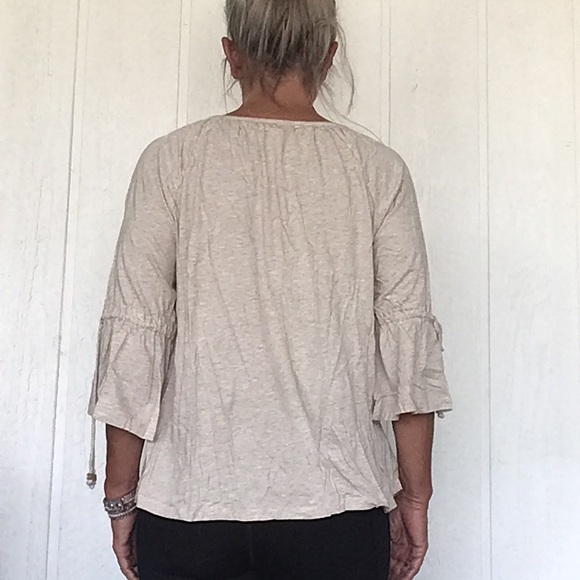 MICHAEL KORS KHAKI FLARE SLEEVE TOP MEDIUM - Picture 6 of 14